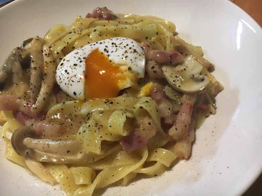 パスタランキング3位　カルボナーラ | 【ドッグカフェ】絶品！amatoの人気メニューランキング！：amato VOL.2