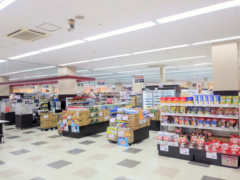 1階食品コーナー | 店舗紹介 - 志村坂下店